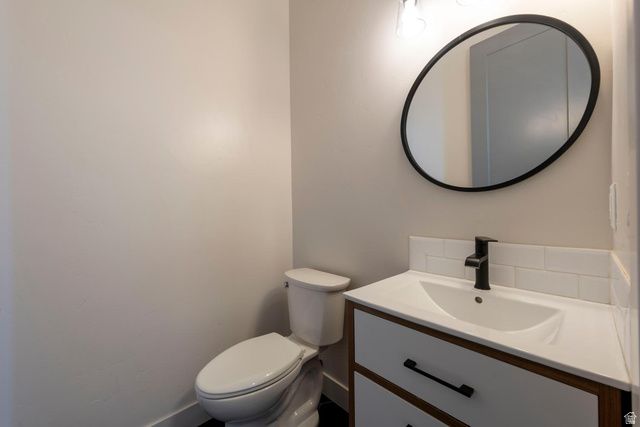 4061 E BARTON CREEK DR, Eagle Mountain, UT 84005