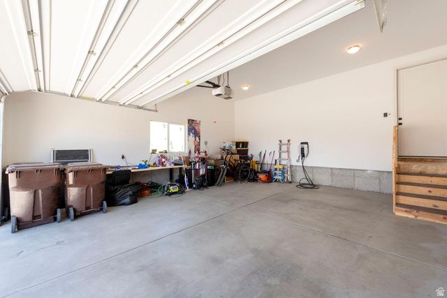 4061 E BARTON CREEK DR, Eagle Mountain, UT 84005