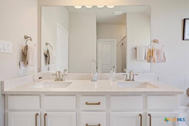 5737 St Charles Drive, Belton, TX 76513