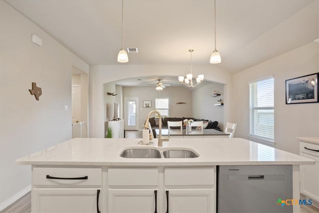 5737 St Charles Drive, Belton, TX 76513