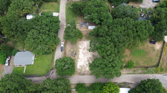 9640 Shawnee Lane, Quinlan, TX 75474