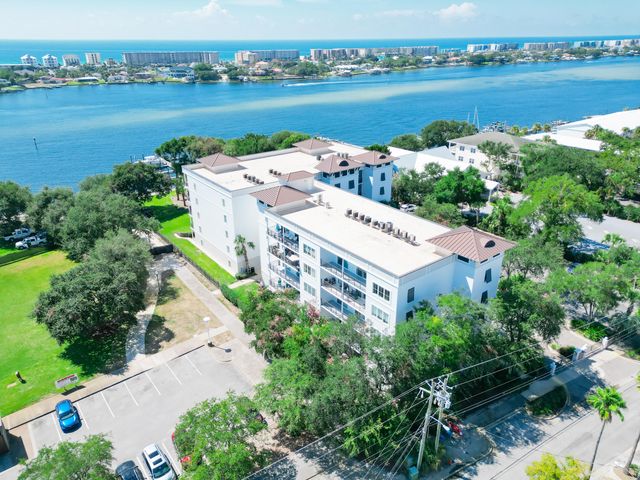 113 SE Brooks Street UNIT 204, Fort Walton Beach, FL 32548