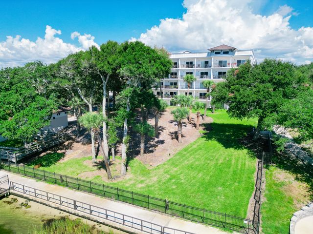 113 SE Brooks Street UNIT 204, Fort Walton Beach, FL 32548