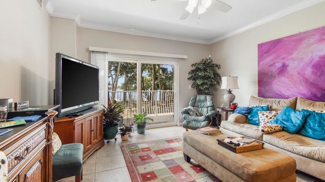 113 SE Brooks Street UNIT 204, Fort Walton Beach, FL 32548