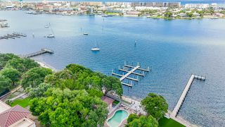 113 SE Brooks Street, UNIT 204, Fort Walton Beach, FL 32548