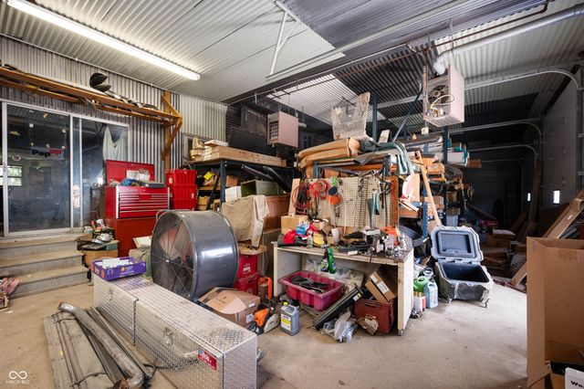 190 E Willard Avenue, Rushville, IN 46173