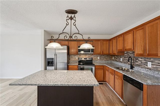 38 Middleton Court, Cartersville, GA 30120