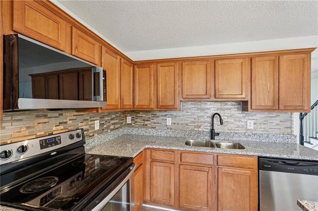 38 Middleton Court, Cartersville, GA 30120