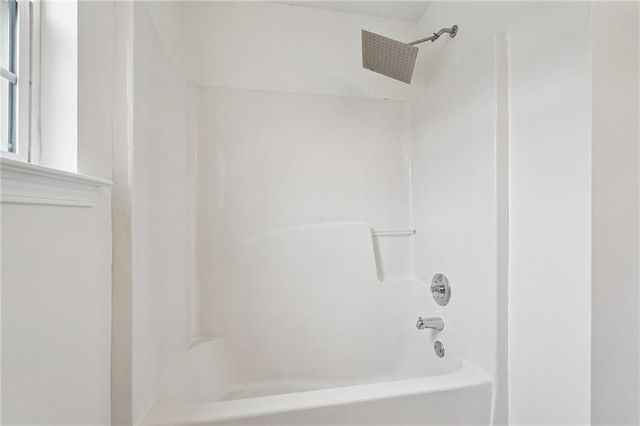 38 Middleton Court, Cartersville, GA 30120