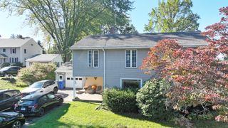 6 Russell Avenue, Portland, CT 06480