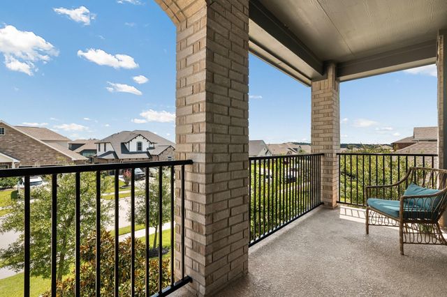 20147 Bushwick Falls Drive, Montgomery, TX 77316