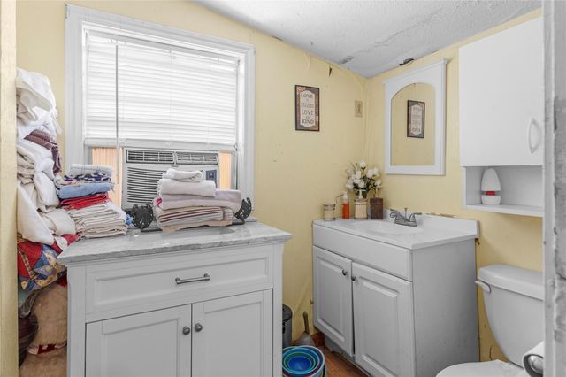 11281 Highway 150, Shepherd, TX 77371