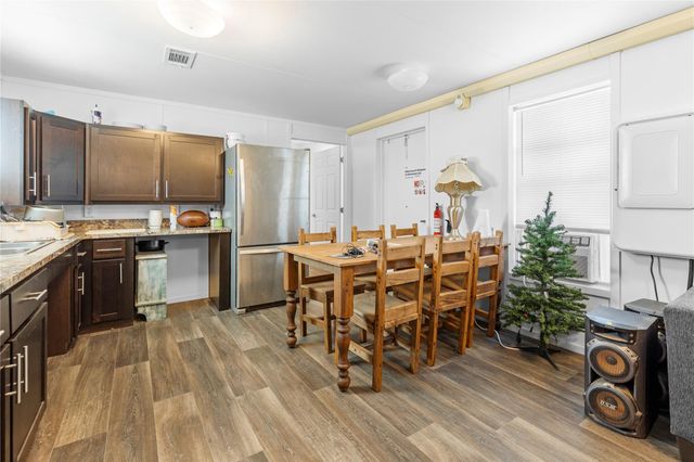 11281 Highway 150, Shepherd, TX 77371