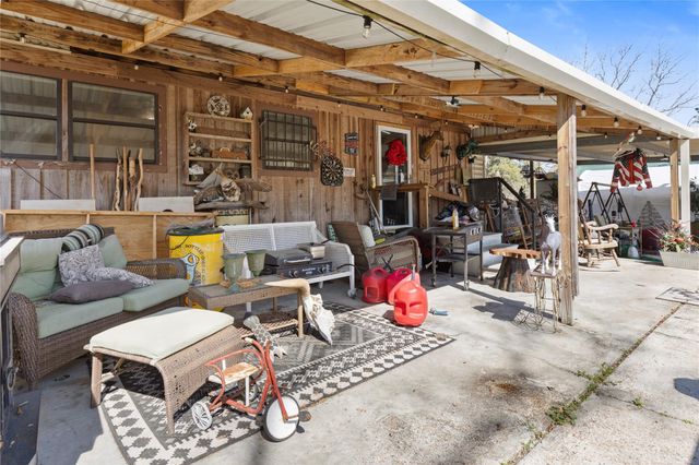 11281 Highway 150, Shepherd, TX 77371