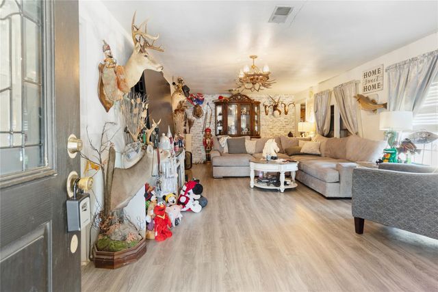 11281 Highway 150, Shepherd, TX 77371