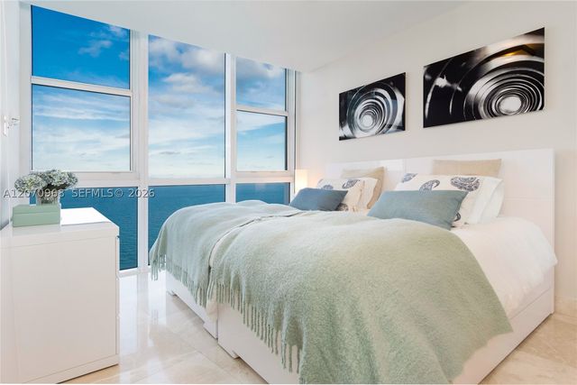 18201 Collins Ave 4208, Sunny Isles Beach, FL 33160