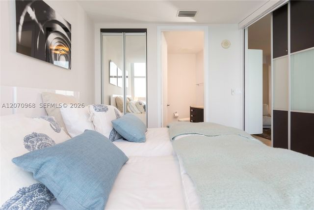 18201 Collins Ave 4208, Sunny Isles Beach, FL 33160