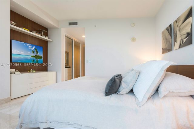 18201 Collins Ave 4208, Sunny Isles Beach, FL 33160