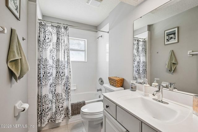 1908 FOX GLOVE Lane, Fleming Island, FL 32003