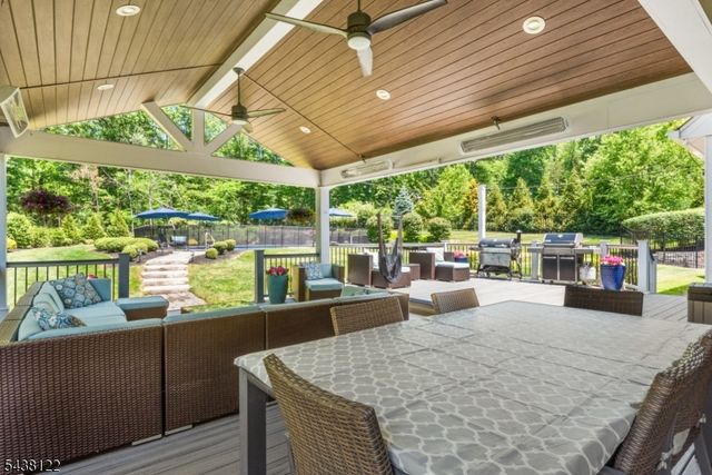 24 Claire Dr, Bridgewater Twp., NJ 08807