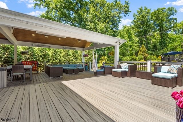 24 Claire Dr, Bridgewater Twp., NJ 08807