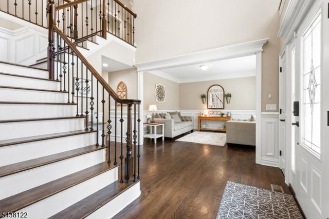 24 Claire Dr, Bridgewater Twp., NJ 08807
