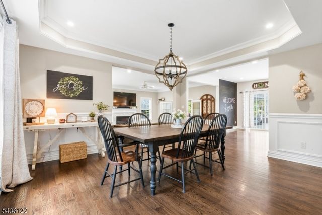 24 Claire Dr, Bridgewater Twp., NJ 08807