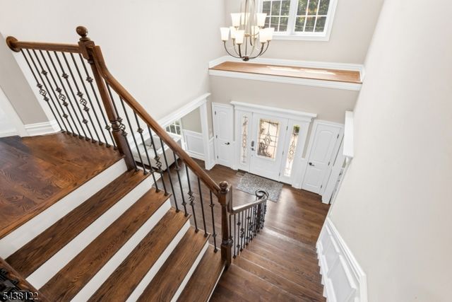 24 Claire Dr, Bridgewater Twp., NJ 08807