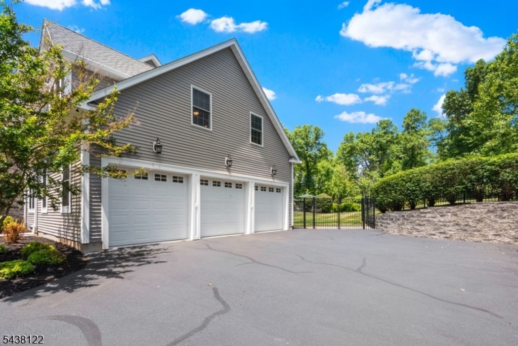 24 Claire Dr, Bridgewater Twp., NJ 08807 — photo 3
