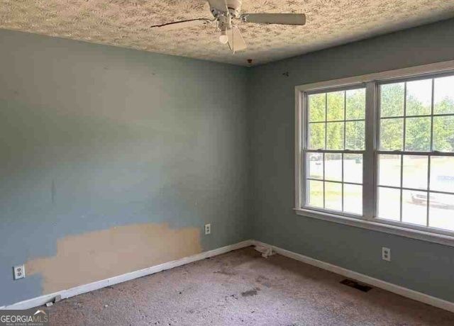 65 FAYE KIGHT Circle, Hartwell, GA 30643
