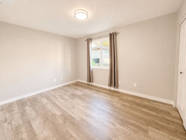 13320 Sw ALLEN Blvd 205, Beaverton, OR 97005