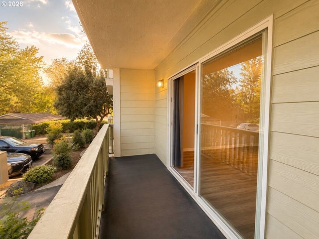 13320 Sw ALLEN Blvd 205, Beaverton, OR 97005