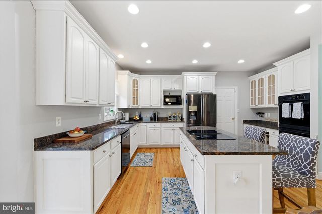 117 HERMITAGE BLVD, Berryville, VA 22611