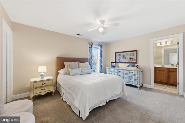 117 HERMITAGE BLVD, Berryville, VA 22611