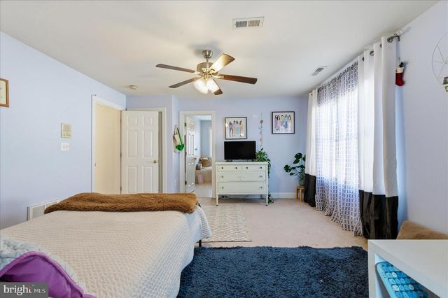 117 HERMITAGE BLVD, Berryville, VA 22611