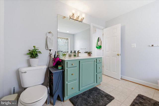 117 HERMITAGE BLVD, Berryville, VA 22611