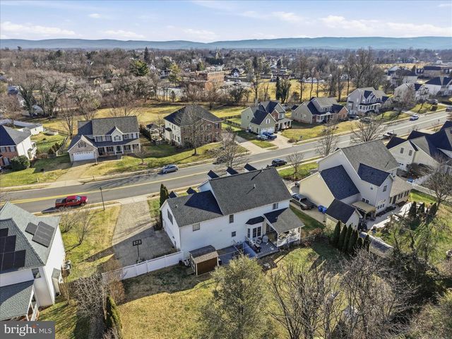 117 HERMITAGE BLVD, Berryville, VA 22611