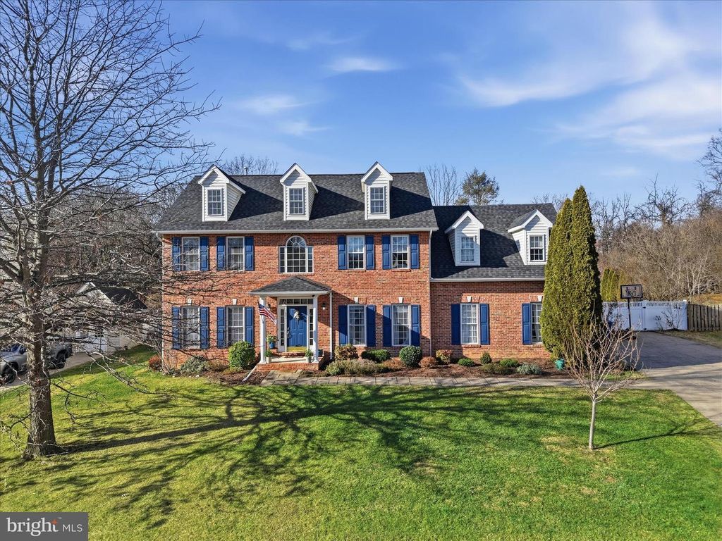 117 HERMITAGE BLVD, Berryville, VA 22611