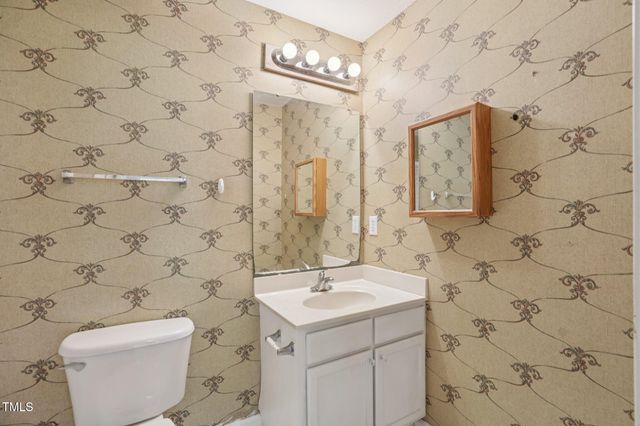 113 Sturbridge Drive 113, Clayton, NC 27520