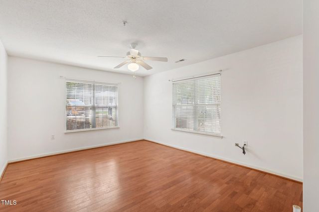 113 Sturbridge Drive 113, Clayton, NC 27520