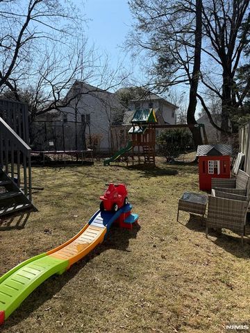 768 Dearborn Street, Teaneck, NJ 07666