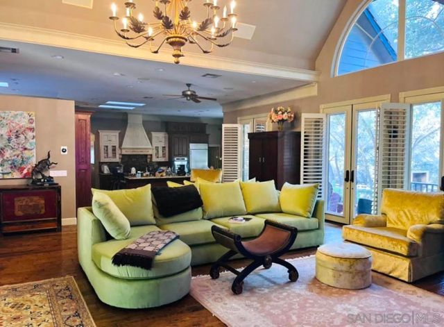 45455 Lorenz Ln, Temecula, CA 92590