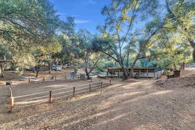 45455 Lorenz Ln, Temecula, CA 92590