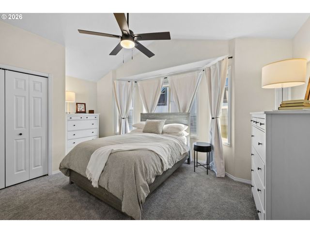 1636 Se KNAPP St, Portland, OR 97202