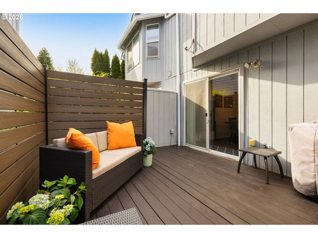 1636 Se KNAPP St, Portland, OR 97202