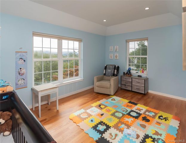 21 Castleton Drive, Highland Mills, NY 10930