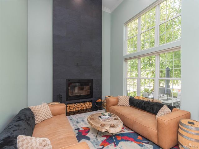 21 Castleton Drive, Highland Mills, NY 10930