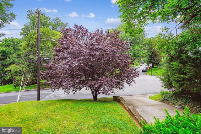 2106 ROSS RD, Silver Spring, MD 20910