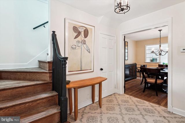 2106 ROSS RD, Silver Spring, MD 20910