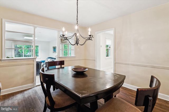 2106 ROSS RD, Silver Spring, MD 20910